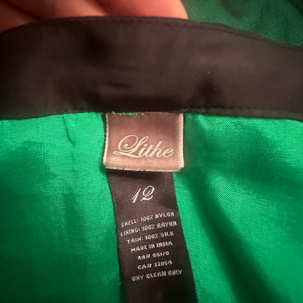 NWOT RARE Anthropologie Lithe Lyceum Green & Black Floral Appliqué Skirt - Picture 9 of 9